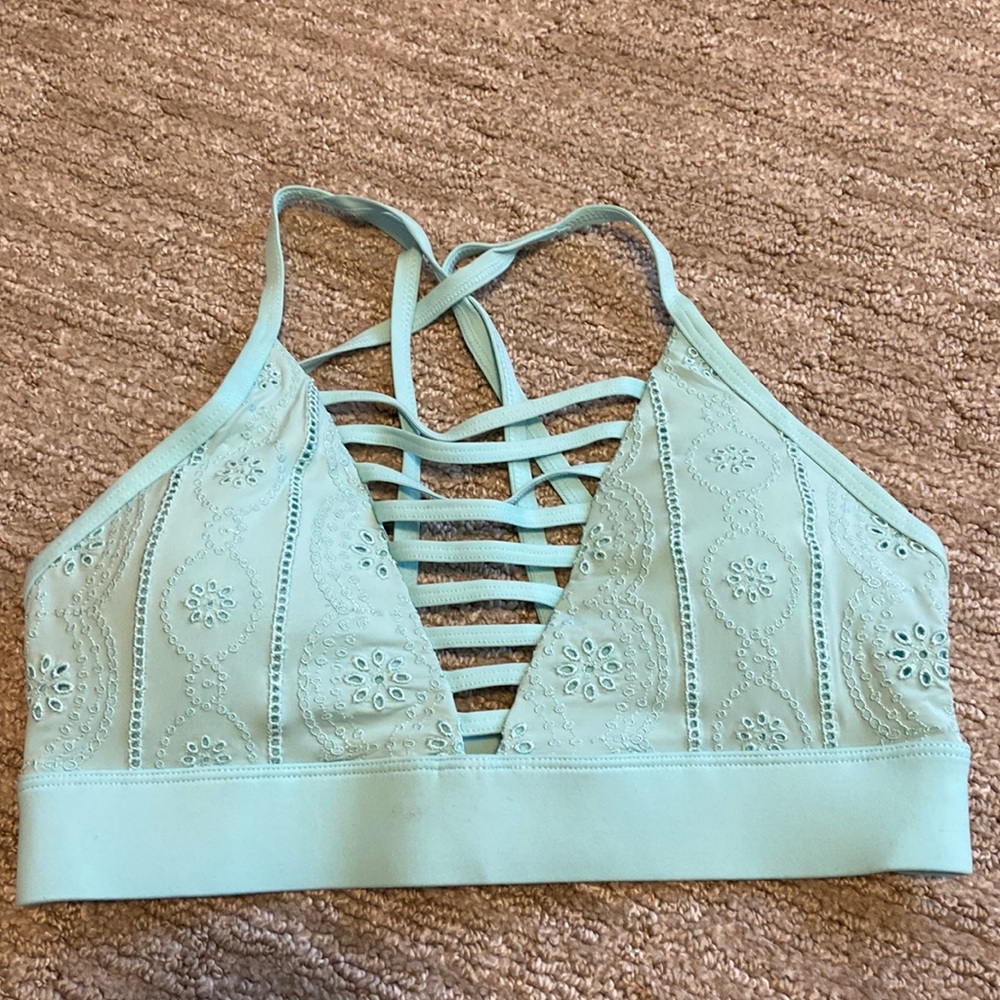 Turquoise Lorna Jane strappy sports bra